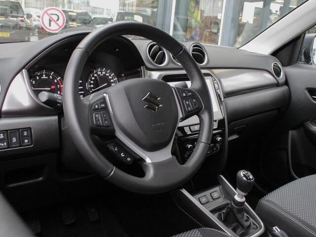 Suzuki VITARA 1.4 Boosterjet Select Smart Hybrid | ¤ 1850,- FRISSE START VOORDEEL! | Snel rijden!