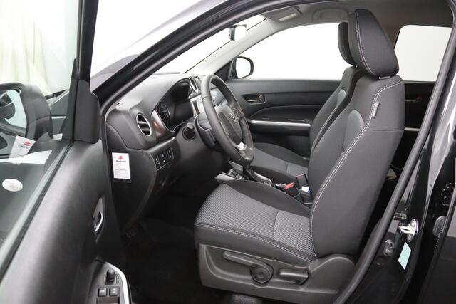 Suzuki VITARA 1.4 Boosterjet Smart Hybrid Select Black Edition | ADG BLACK EDITION | Treeplanken | Automaat | Keyless Entry | Stoelverwarming | Parkeersensoren | Grootscherm Navigatie |