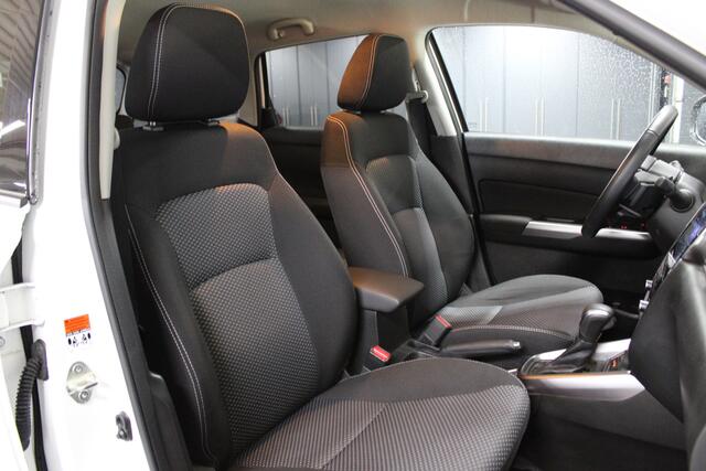 Suzuki VITARA 1.5 Hybrid Select Automaat / Camera / Led verlichting / Navigatie / Adaptive cruise control /