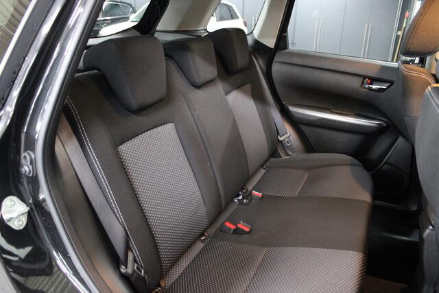 Suzuki VITARA 1.5 Hybrid Select Automaat / Camera / Led verlichting / Navigatie / Adaptive cruise control /