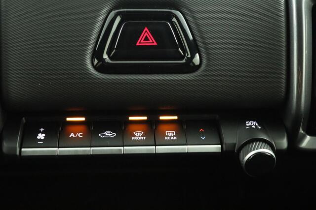 Suzuki VITARA e | Climate control | Cruise control adaptive | Navigatie | Panoramadak | Apple carplay, android auto | Stuur en stoelverwarming | Warmtepomp | Infinity sound system | Elektrisch verstelbare stoel |