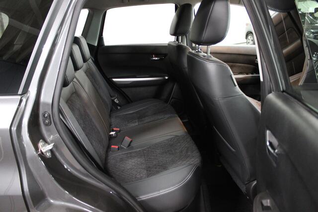 Suzuki VITARA 1.4 Boosterjet Style Smart Hybrid / 1500 KG TREKGEWICHT / TOT 10 JAAR GARANTIE /