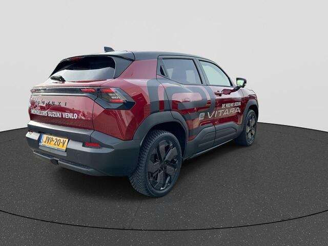 Suzuki VITARA e Style 61 kWh RIJKLAAR | Demo | 360 Camera | Navigatie | Diverse accessoires