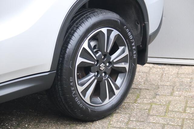 Suzuki VITARA 1.4 Boosterjet Style Smart Hybrid, Stoelverwarming, Camera, Cruise