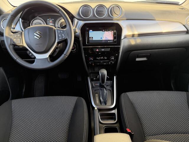 Suzuki VITARA 1.4 Boosterjet Select Smart Hybrid / Clima / Keyless / Navi / Carplay / Camera / Stoelverwarming / Two Tone