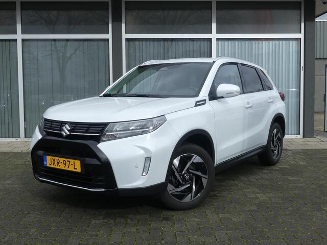 Suzuki VITARA 1.5 Hybrid Style Automaat Panorama dak, Pearl White, Carplay, Android Auto, Navi, Camera, adaptive Cruise