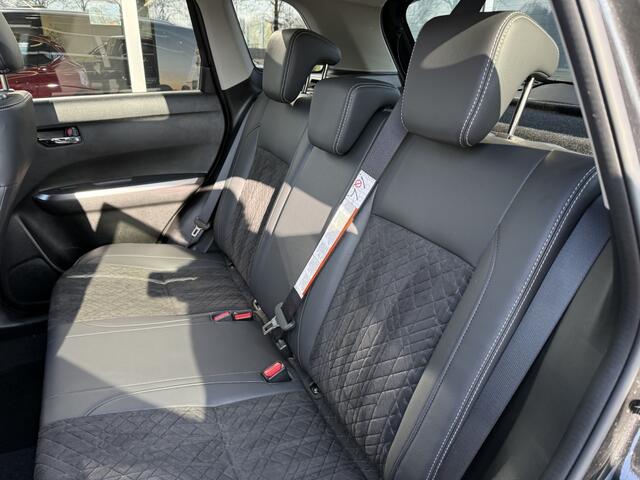 Suzuki VITARA 1.5 Hybrid Style | Panoramadak | All Seasons