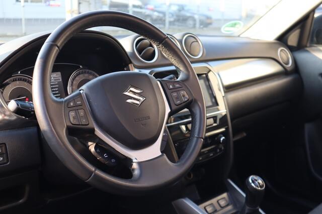 Suzuki VITARA 1.0 BoosterJet Stijl Trekhaak | PanoDak | AdaptiveCruise