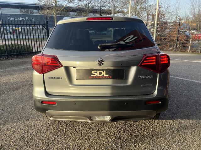 Suzuki VITARA 1.4 Boosterjet AllGrip Stijl // ADAPT. CRUISE // SCHUIF-KANTELDAK // CAMERA // STOELVERWARMING // KEYLESS // NAVI //