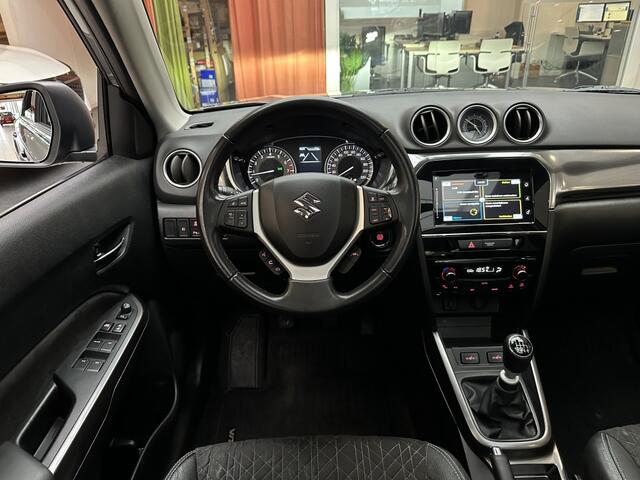 Suzuki VITARA 1.4 Boosterjet Style [ PANORAMADAK I CAMERA I CLIMA ]