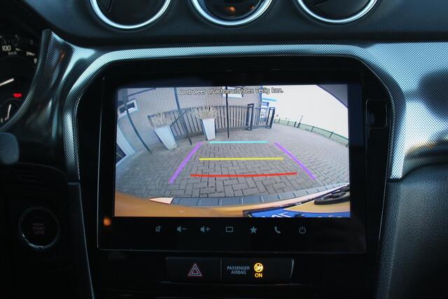 Suzuki VITARA 1.4 Boosterjet Style Smart Hybrid NL Auto/Trekhaak/Pano/TwoTone