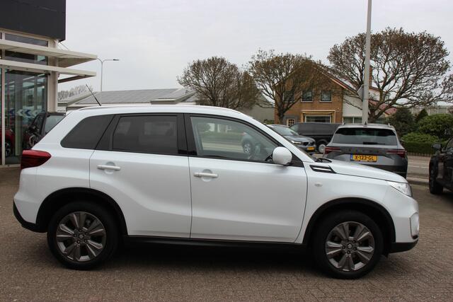 Suzuki VITARA 1.4 Boosterjet Select Automaat | Trekhaak | Navi | Cruise |