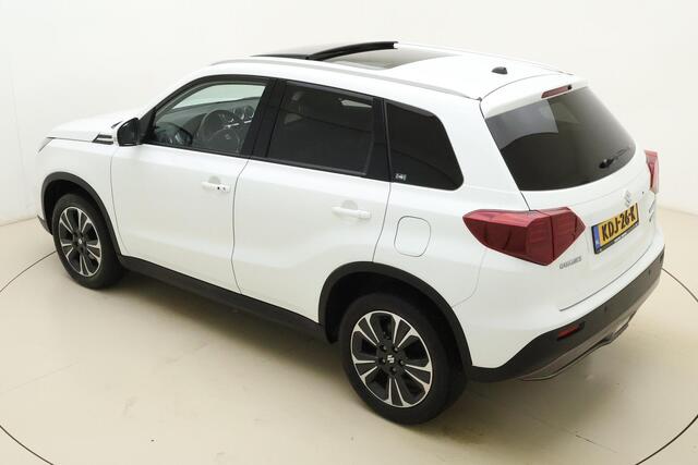 Suzuki VITARA 1.4 Boosterjet Style Smart Hybrid 129pk Automaat | Panoramadak | Navigatie | Climate Control | Cruise Control Adaptief | Camera | Stoelverwarming