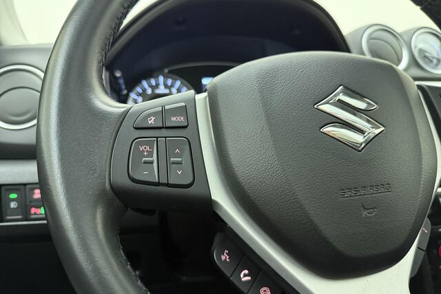 Suzuki VITARA 1.4 Boosterjet Style Smart Hybrid 129pk Automaat | Panoramadak | Navigatie | Climate Control | Cruise Control Adaptief | Camera | Stoelverwarming