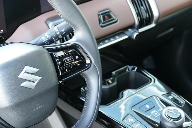 Suzuki VITARA e Style 61 kWh | Apple-carplay | 360 graden camera | verschuifbare achterbank | Rijklaarprijs |