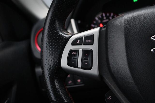 Suzuki VITARA 1.4 S Allgrip | Trekhaak | Camera | ACC |