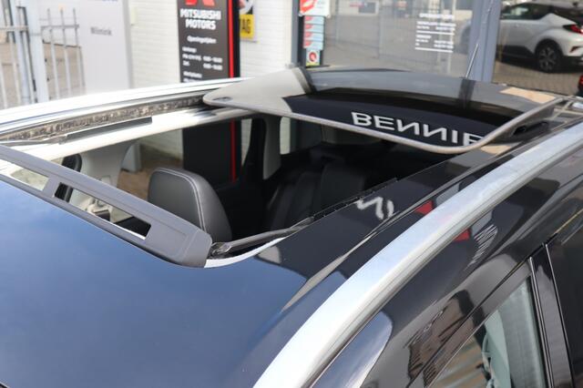 Suzuki VITARA 1.4 Boosterjet Stijl Automaat | Pano dak | Treeplanken | Adaptiv