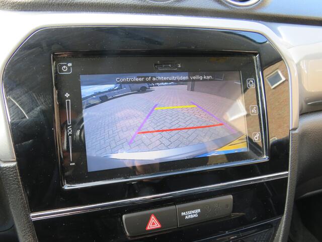 Suzuki VITARA 1.6 Exclusive Allgrip * Rijklaarprijs incl. garantie * Trekhaak * Navigatie * Camera * 4x4 * Lichtmetalen velgen *