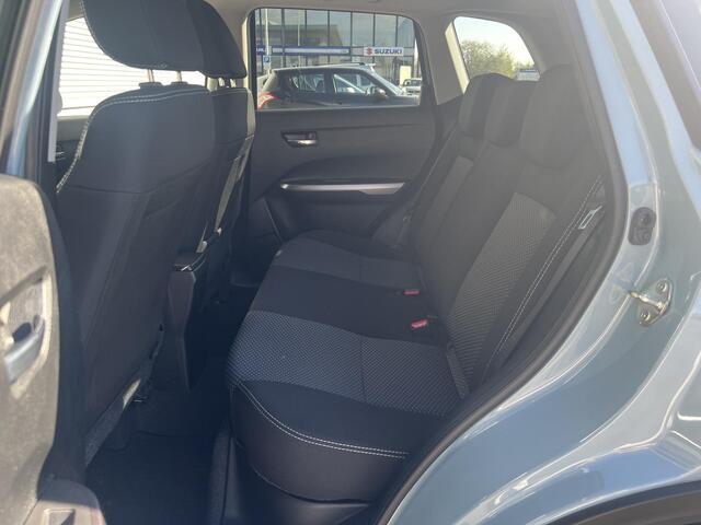 Suzuki VITARA 1.4 Boosterjet Select Smart Hybrid | Trekhaak | Apple Carplay & Android Auto | Climate Control | 17" LM Velgen | Cruise Control