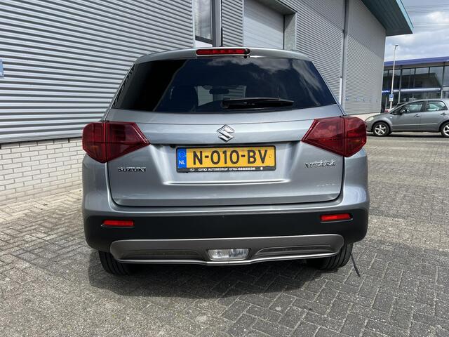 Suzuki VITARA 1.4 Boosterjet Select | Apple Carplay & Android Auto | Climate Control | 17" LM Velgen | Verwarmde Voorstoelen