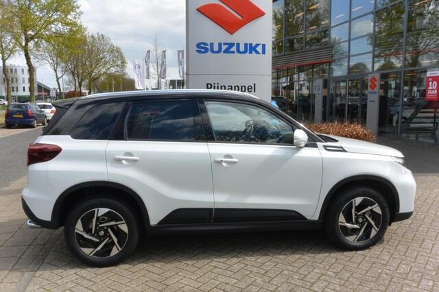 Suzuki VITARA 1.4 Style Smart Hybrid Two-tone/Navigatie/Cruise control