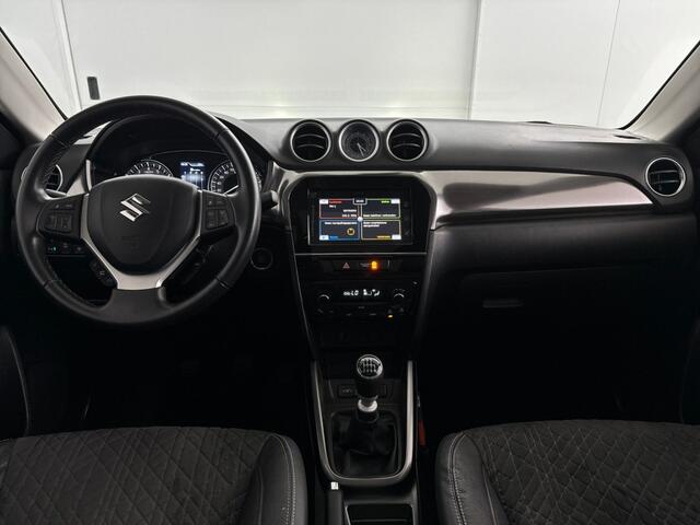 Suzuki VITARA 1.4 Boosterjet Style Smart Hybrid | Panoramadak | Leder/Alcantara Bekleding | Trekhaak