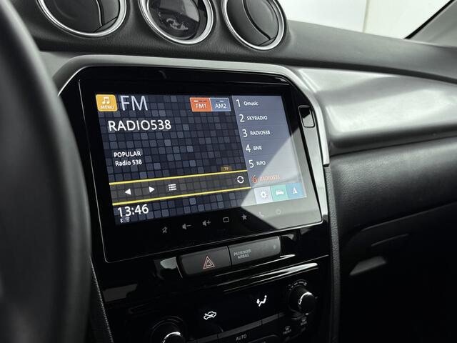Suzuki VITARA 1.5 Hybrid Select Automaat | Metaallak | Stoelverwarming | Parkeercamera | LM-Velgen