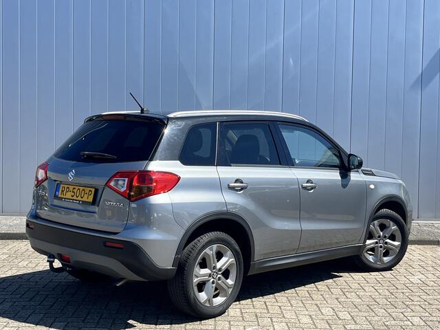Suzuki VITARA 1.6 Exclusive Bi-Tone NL Auto Trekhaak Navi Stoel Verwarming 1200KG Treklast