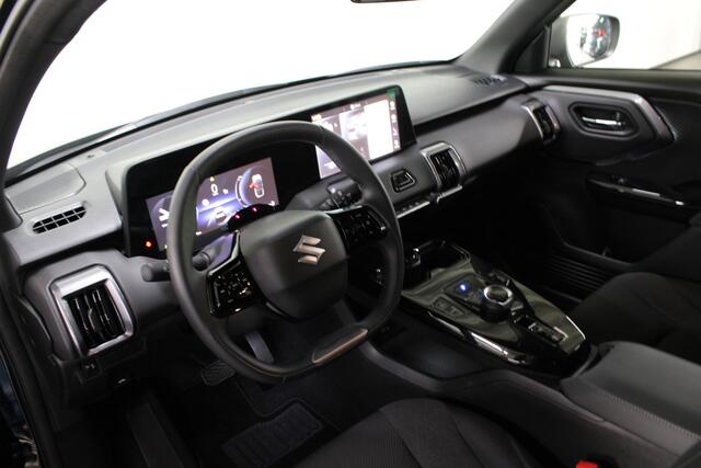 Suzuki VITARA e Select 61 kWh / Betreft een nieuwe auto! / Stoel + Stuurverwarming /