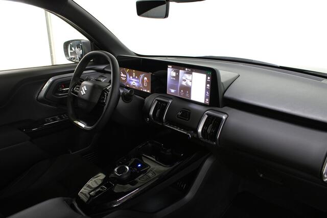 Suzuki VITARA e Select 61 kWh / Betreft een nieuwe auto! / Stoel + Stuurverwarming /