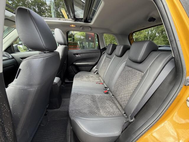 Suzuki VITARA 1.4 Boosterjet Style Smart Hybrid 129PK | Panoramadak | Half-leder | Climate Control | Adaptieve Cruise Control