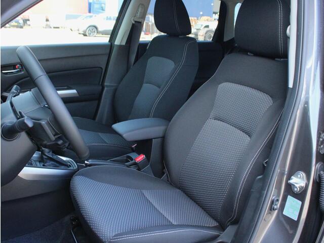 Suzuki VITARA 1.4 Boosterjet Smart Hybrid Black Rhino Edition Automaat, 18' Inch Lichtmetalen Velgen, All-Seasons, Cruise en Climate Control
