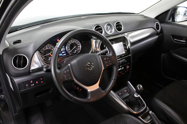 Suzuki VITARA 1.4 Boosterjet Style Smart Hybrid / Camera / Led verlichting / Navigatie / Adaptive cruise control /