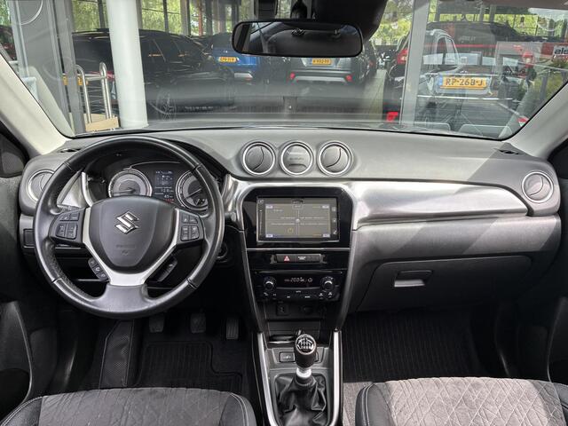 Suzuki VITARA Style 1.4 Boosterjet Style Smart Hybrid | Trekhaak | Panoramadak | Carplay/Android |