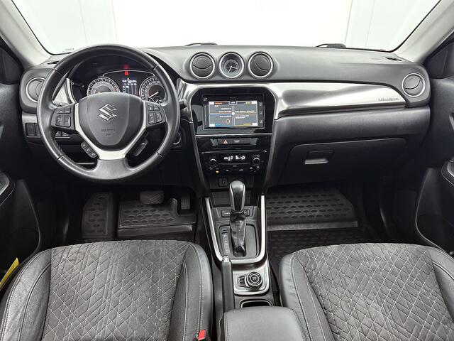 Suzuki VITARA 1.4 Boosterjet AllGrip Stijl | BTW voertuig | Schuif/Kantel dak | Dodehoek detectie | Parkeersensoren achter | Trekhaak | Keyless Entry/Start | Apple CarPlay/Android auto | Stoelverwarming |