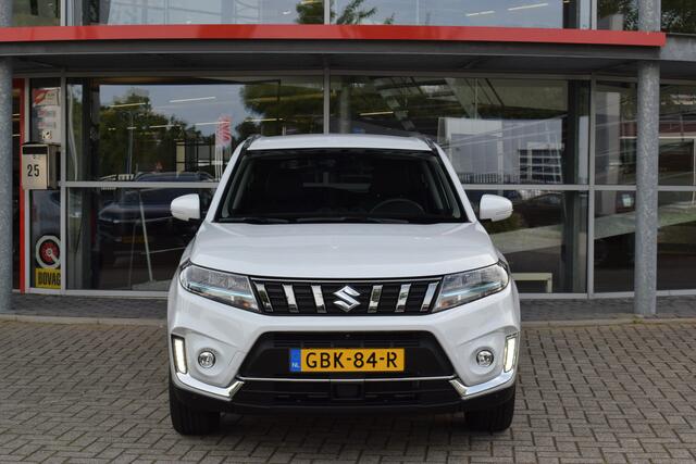 Suzuki VITARA 1.5 Hybrid Style Automaat | Trekhaak | Navigatie | Ledere bekleding |