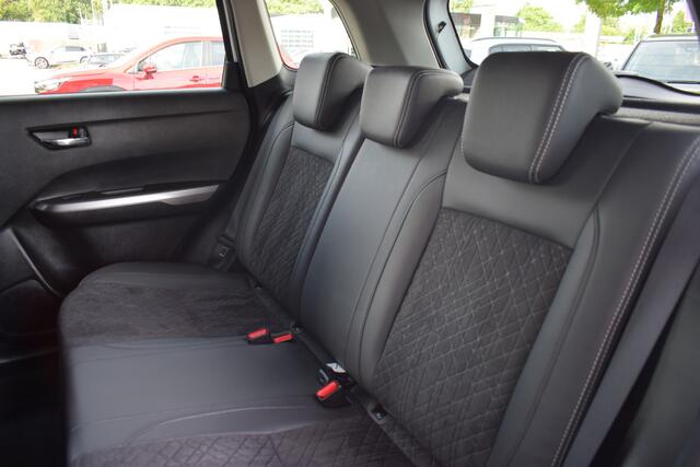 Suzuki VITARA 1.5 Hybrid Style Automaat | Trekhaak | Navigatie | Ledere bekleding |