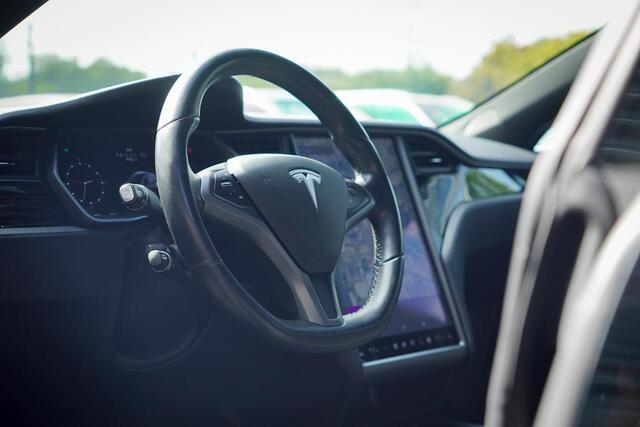 Tesla MODEL S 75D Base / CCS / Enhanced Autopilot