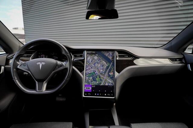 Tesla MODEL S 75D Base / CCS / Enhanced Autopilot