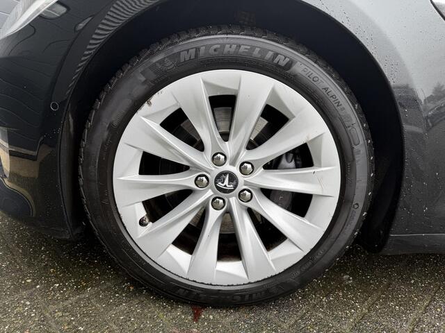 Tesla MODEL S 75D Base | Plaid Stuur | Auto Pilot | Panoramadak | Camera | Stoelverwarming |