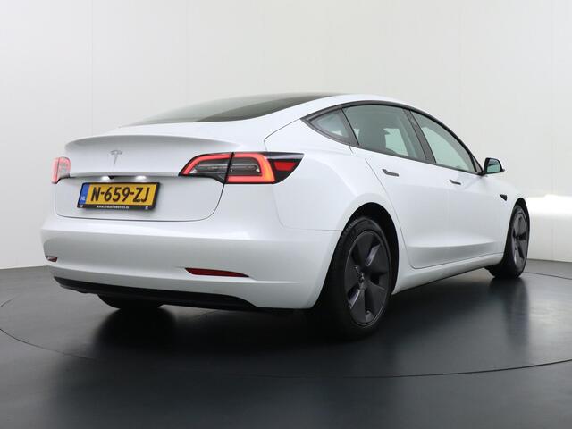 Tesla Model 3 Standard RWD Plus 60 kWh FACELIFT | AUTOPILOT | RIJKLAAR INCL. 12 MND. BOVAGGARANTIE