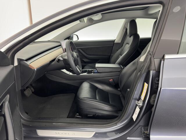 Tesla Model 3 Standard RWD Plus 60 kWh [ 3-Fase ] (INCL-BTW) Aut. *PANO | AUTO-PILOT | LUXURY-LEATHER | KEYLESS | FULL-LED | MEMORY-PACK | SURROUND-VIEW | DAB | CARPLAY | DIGI-COCKPIT | LANE-ASSIST | COMFORT-SEATS | TOWBAR | 19"ALU*