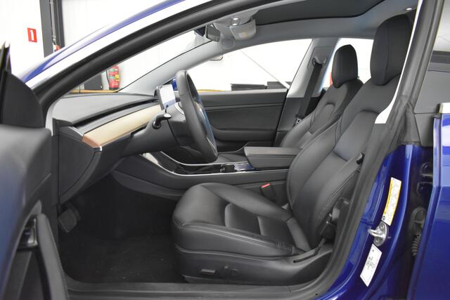 Tesla Model 3 Standard RWD Plus 60 kWh Pano Cam Leder El-Stoelen LMV