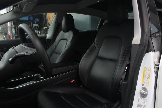 Tesla Model 3 Long Range AWD 75 kWh | AutoPilot | Trekhaak