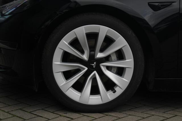 Tesla Model 3 Long Range AWD 75 kWh | 97% SOH | Facelift | Enhanced Autopilot | Warmtepomp | Panoramadak