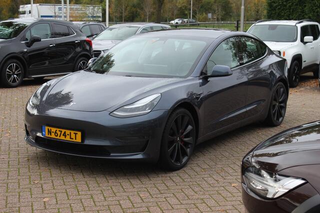 Tesla Model 3 Performance AWD 75 kWh / Autopilot / Panoramadak / Camera / Leder / 20'' / Leder / Premium Audio