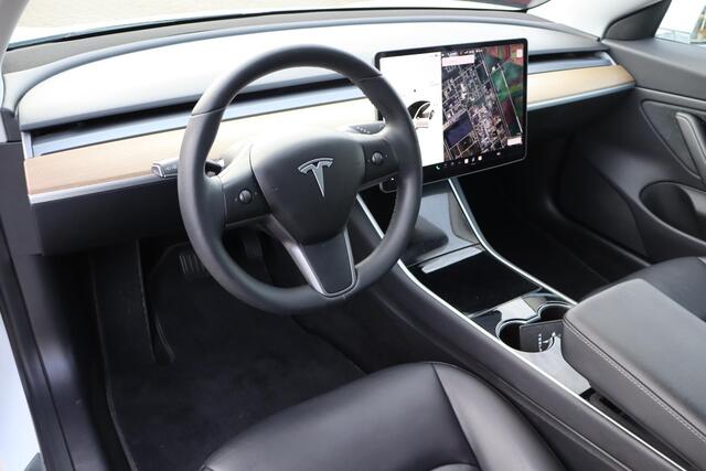 Tesla Model 3 Long Range AWD 75 kWh Autopilot computer 3.0, SOH 90,4%, Panoramadak, Cruise control, Lederen interieur