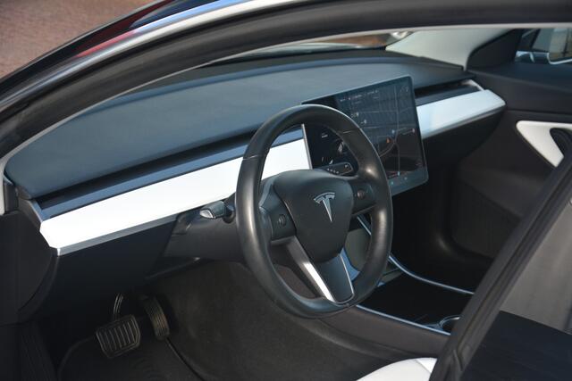 Tesla Model 3 Long Range AWD 75 kWh | Navigatie | DAB+ | Autopilot | Leer | NL auto!! |