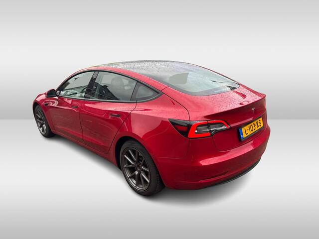 Tesla Model 3 Standard RWD Plus 60 kWh / FACELIFT / Autopilot / Panoramadak / Camera / Leder / 19'' / Leder / Premium Audio / Warmtepomp