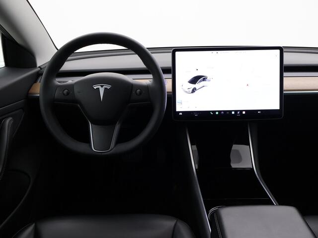 Tesla Model 3 60 kWh RWD *BTW* + LEDER | AUTOPILOT | PANORAMA | 3 CAMERA'S | PRIVACY GLASS